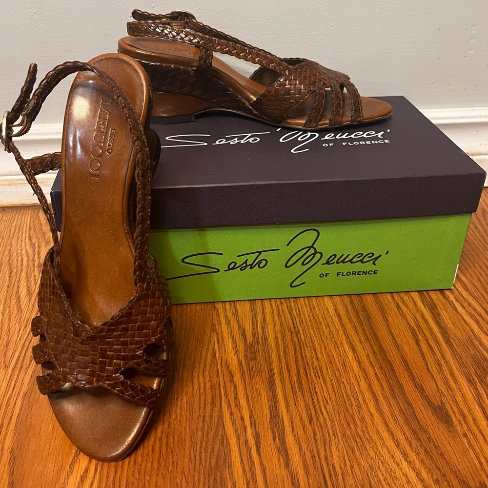 Sesto Meucci Womans Leather Shoes!